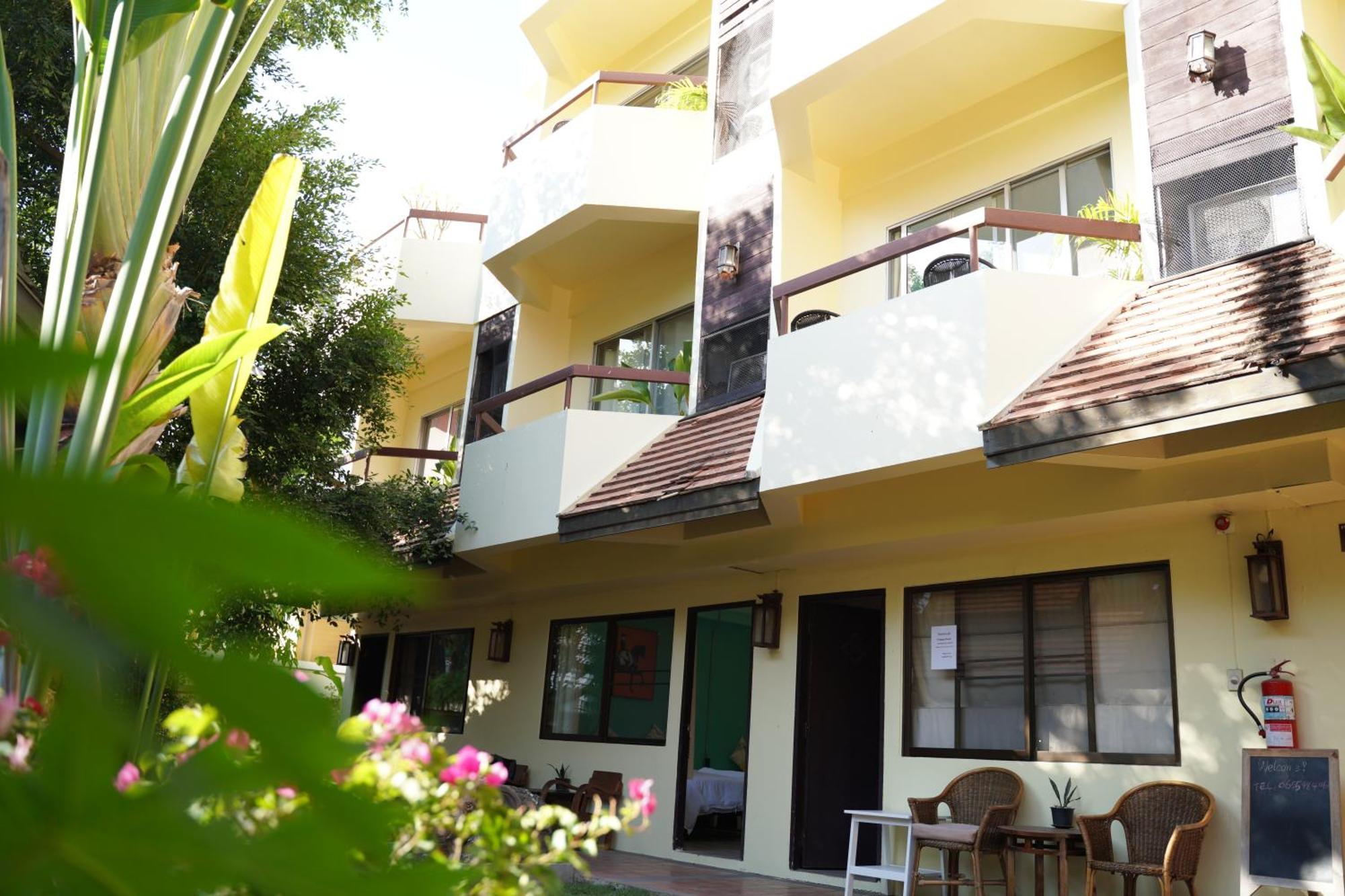 Elegant Lanna Guesthouse Chiang Mai Buitenkant foto