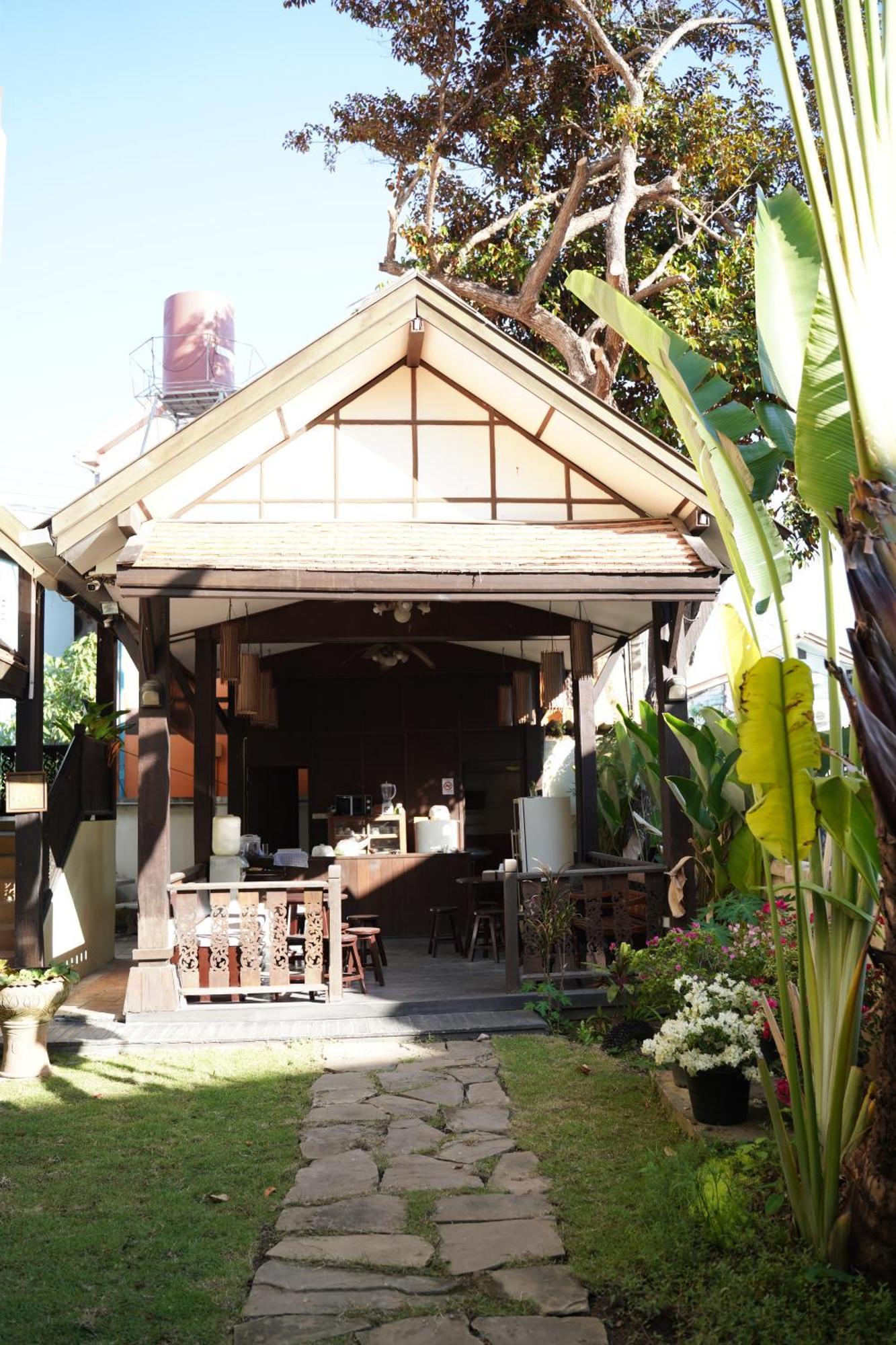 Elegant Lanna Guesthouse Chiang Mai Buitenkant foto